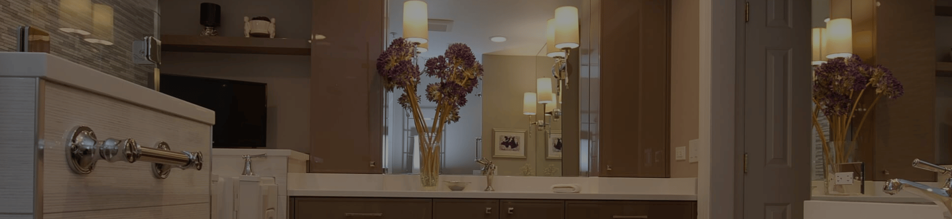 Bathroom Vanity vs Bathroom Cabinet - Is There a Difference?