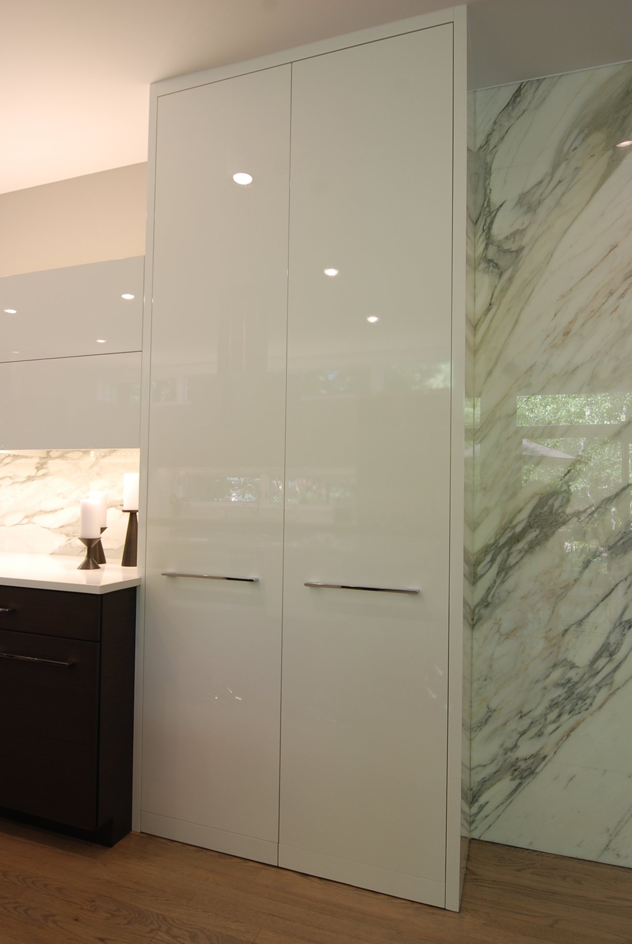 sliding door in kitchen